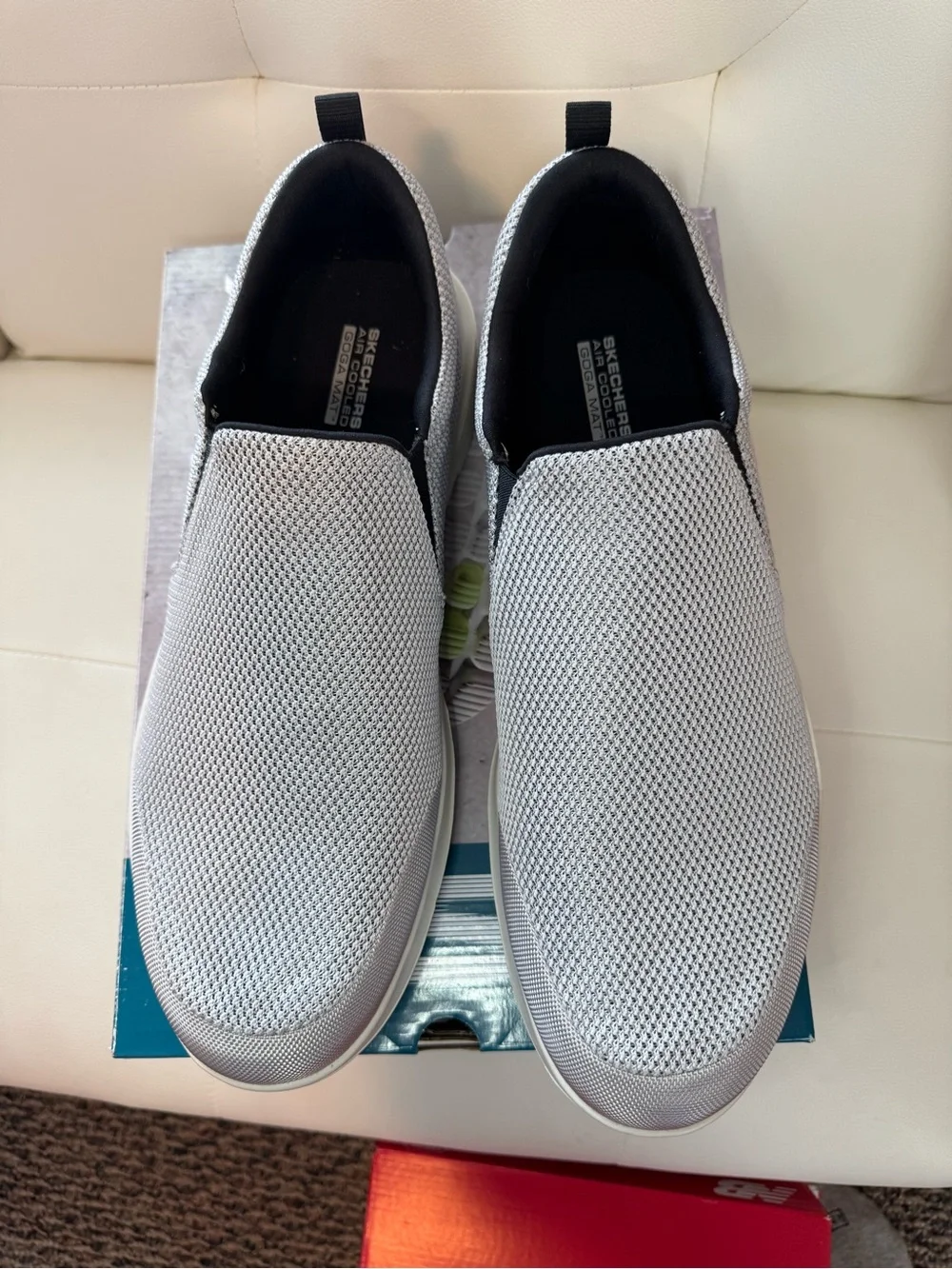 Skechers Men's Slip-On Loafer in Light Gray SIZE 16
